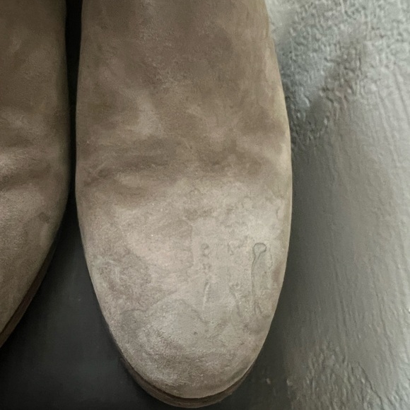 Vince Camuto – Prestetta ~ FOXY TRUE SUEDE - Picture 6 of 6